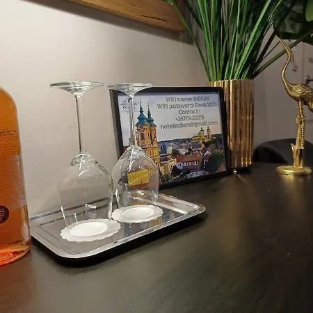 Indium Panzió Bed and breakfast Eger