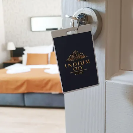 Indium Panzio 3* Eger